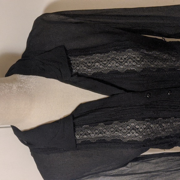 Elie Tahari Silk Tuxedo Fitted Black Shirt w Cream Lace details btwn Silk - Picture 6 of 8